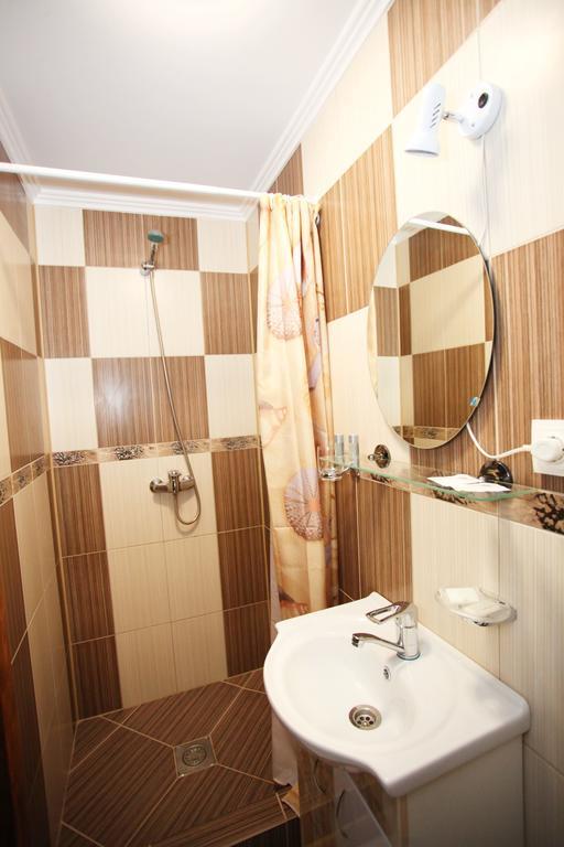 Mirage Hotel Beregszász Szoba fotó