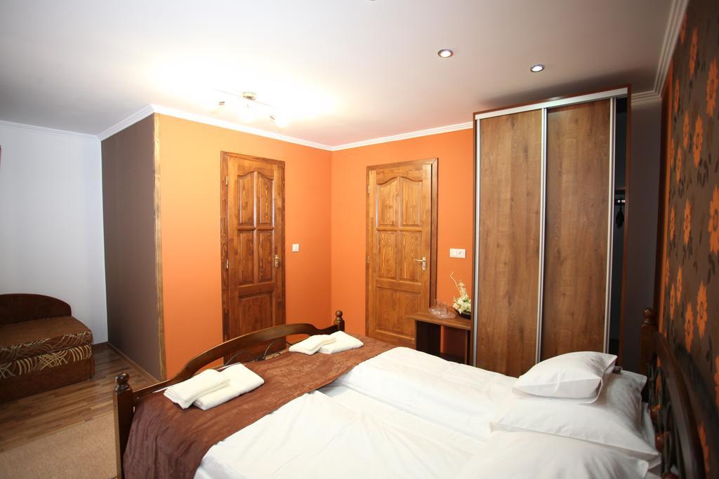 Mirage Hotel Beregszász Szoba fotó